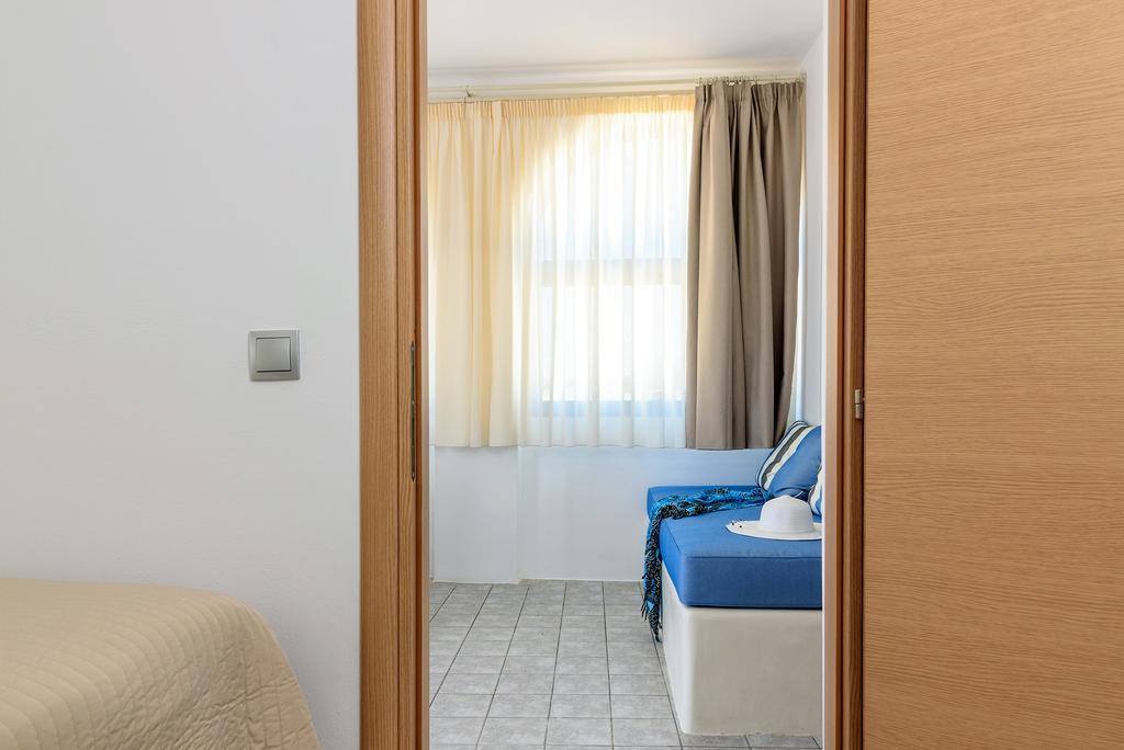 Villa George Santorini Perivolos  Camera foto